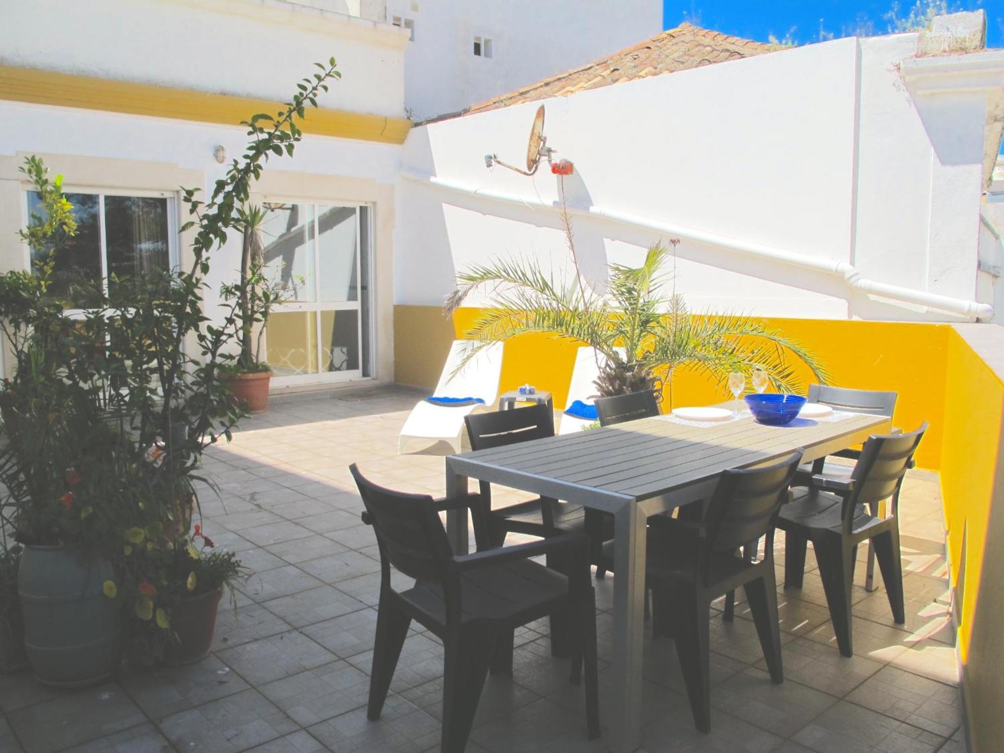 C25 - Town Center Apartment In Lagos Buitenkant foto